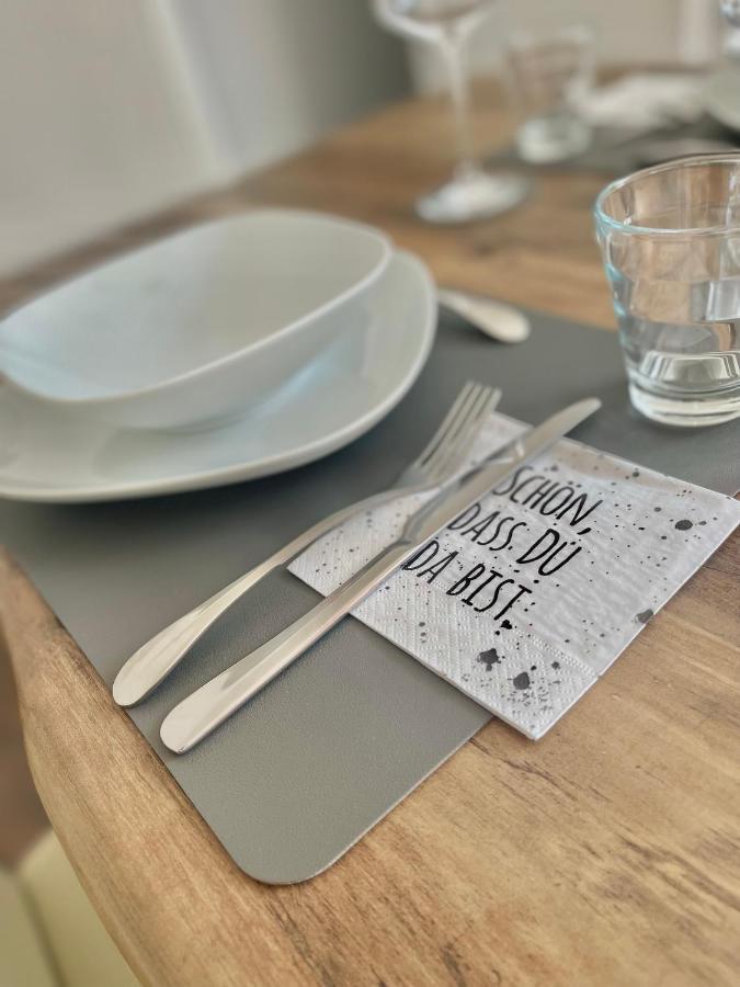 City Apartment, Ferienwohnung 3 Zkdb, Balkon, Dachgeschoss, Naehe Duesseldorf Krefeld Zewnętrze zdjęcie