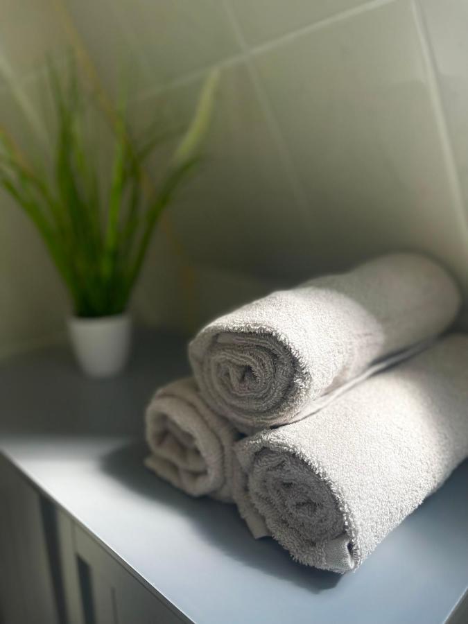 City Apartment, Ferienwohnung 3 Zkdb, Balkon, Dachgeschoss, Naehe Duesseldorf Krefeld Zewnętrze zdjęcie