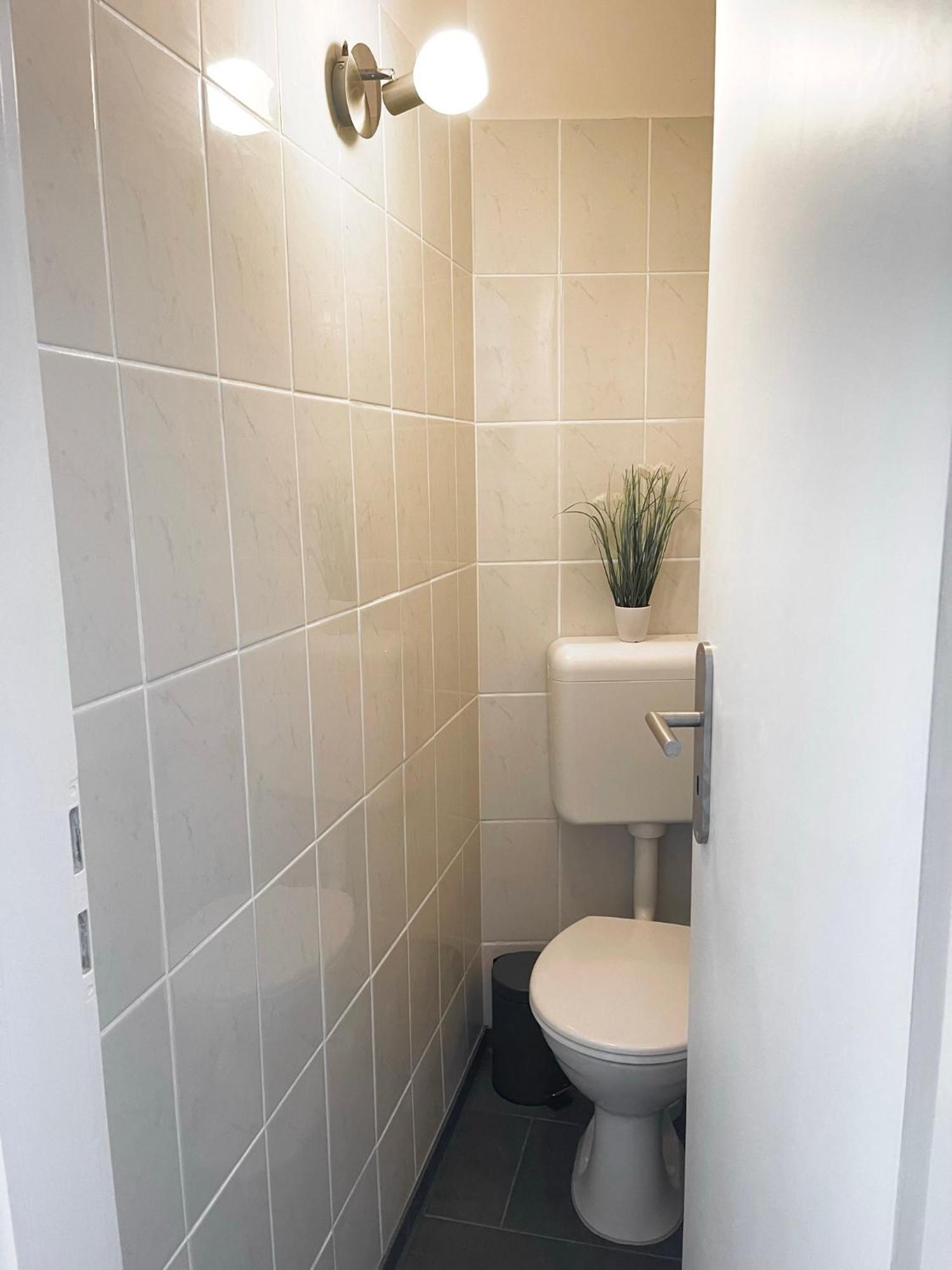 City Apartment, Ferienwohnung 3 Zkdb, Balkon, Dachgeschoss, Naehe Duesseldorf Krefeld Zewnętrze zdjęcie