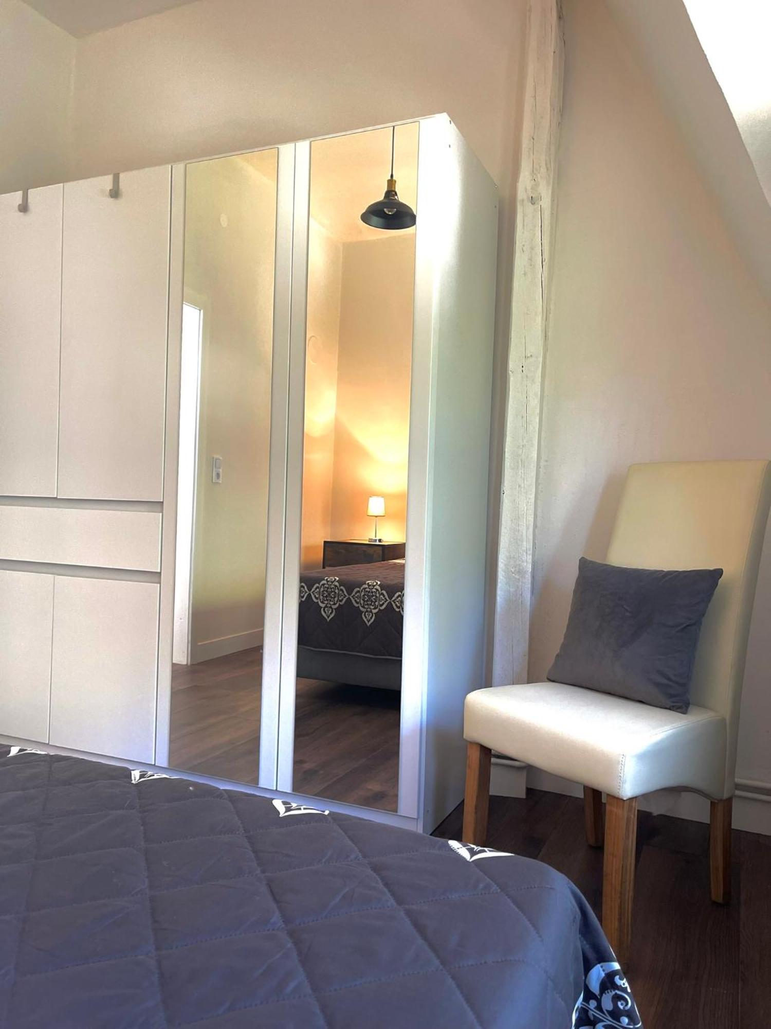 City Apartment, Ferienwohnung 3 Zkdb, Balkon, Dachgeschoss, Naehe Duesseldorf Krefeld Zewnętrze zdjęcie